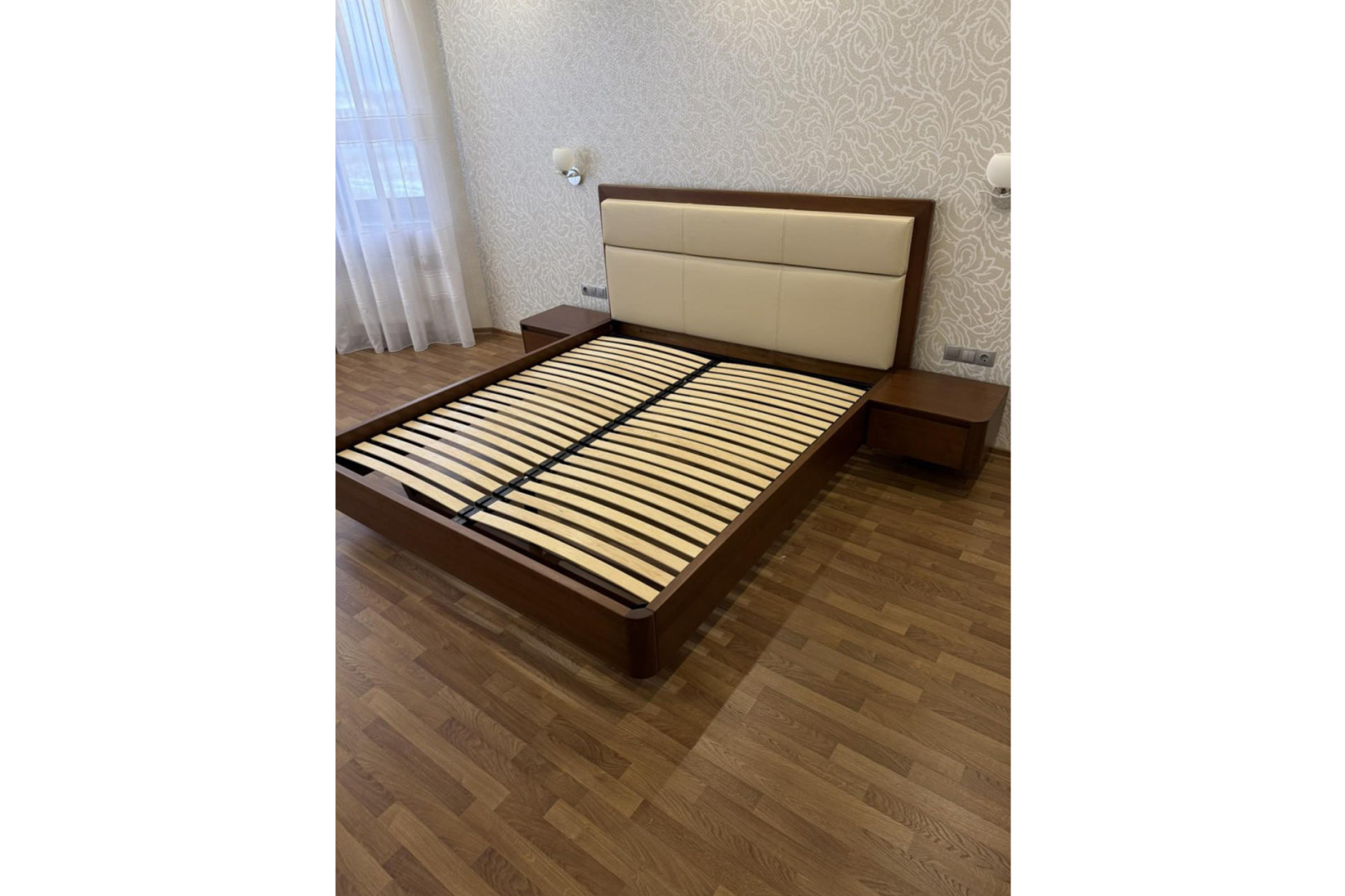 Bed CALIFORNIA